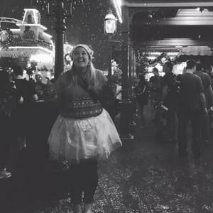 Meet your Posher, Caitlin